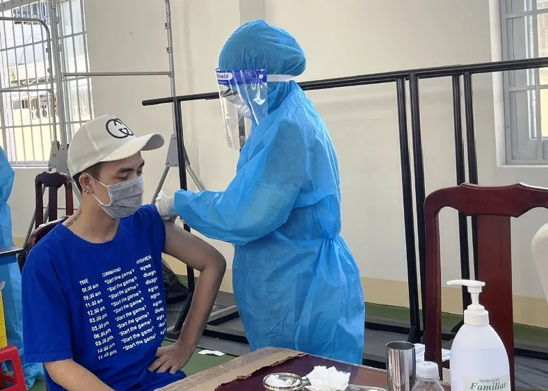 Hôm nay 29-10, TP Phú Quốc hoàn thành tiêm vaccine mũi 2 cho 100% người từ 18 tuổi trở lên