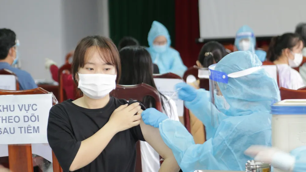 Ngày 1-11, Kiên Giang bắt đầu tiêm vaccine ngừa Covid-19 cho học sinh