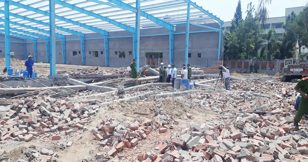 Cách chức Phó ban Quản lý các Khu công nghiệp tỉnh Vĩnh Long