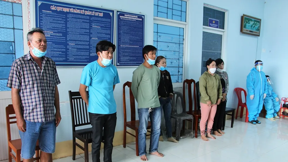Khởi tố 6 đối tượng về hành vi đánh bạc ở An Giang