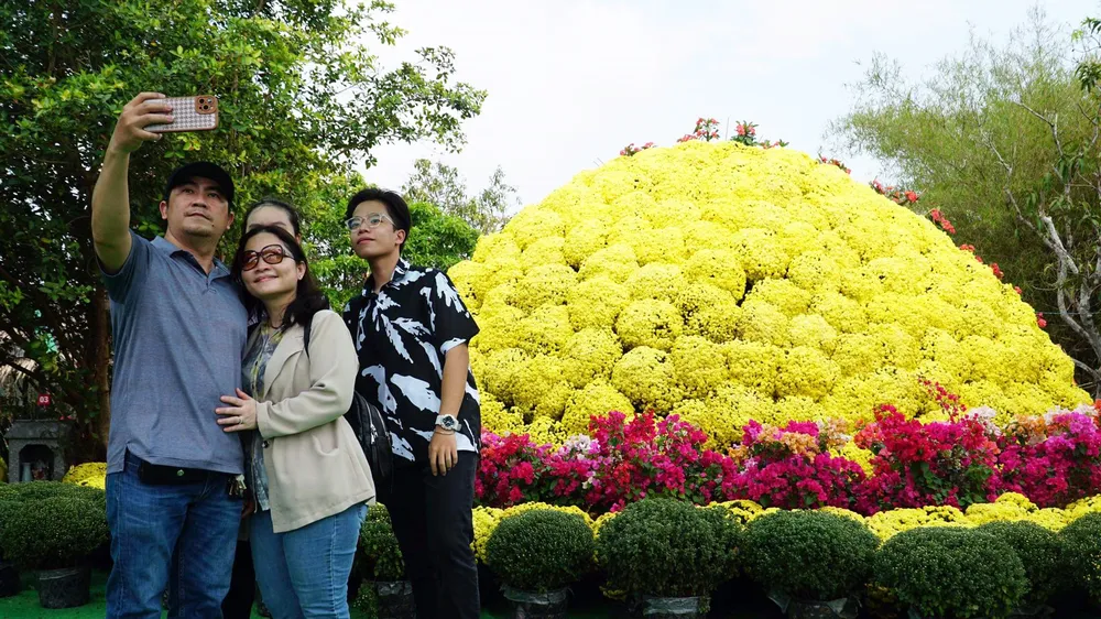 Du lịch ĐBSCL bội thu mùa tết