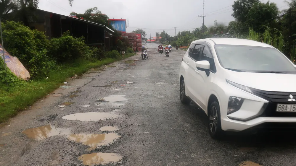Bao giờ Quốc lộ 80 mới “lành lặn”?