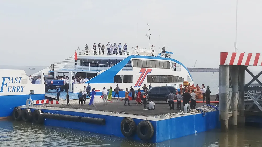 Khai trương tuyến phà biển Cần Giờ - Vũng Tàu ​