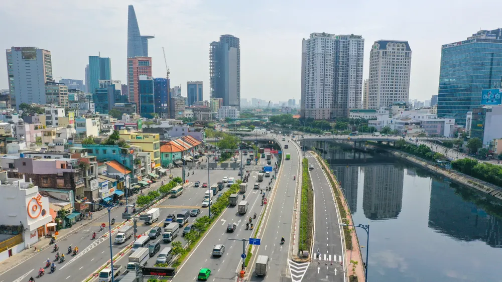 Điều chỉnh giao thông đại lộ Võ Văn Kiệt