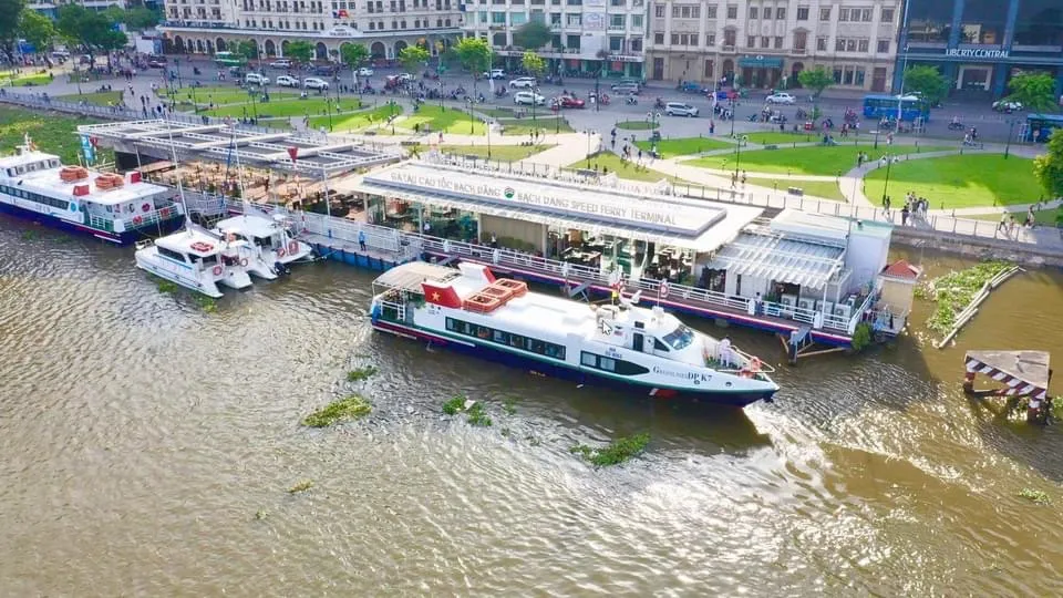 TPHCM mở hai tuyến vận tải hành khách công cộng bằng đường thủy