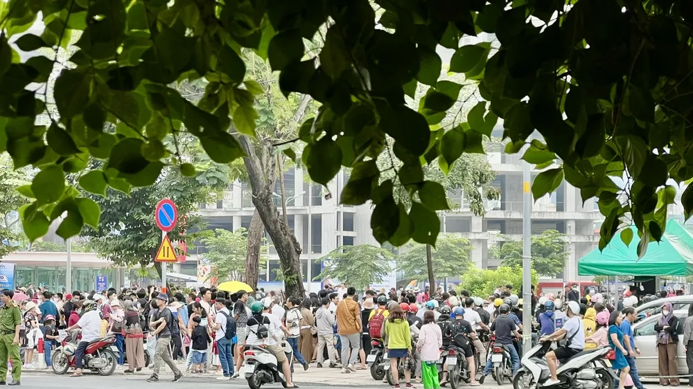 Quận 1 khẩn trương triển khai quản lý, khai thác không gian phố đi bộ 