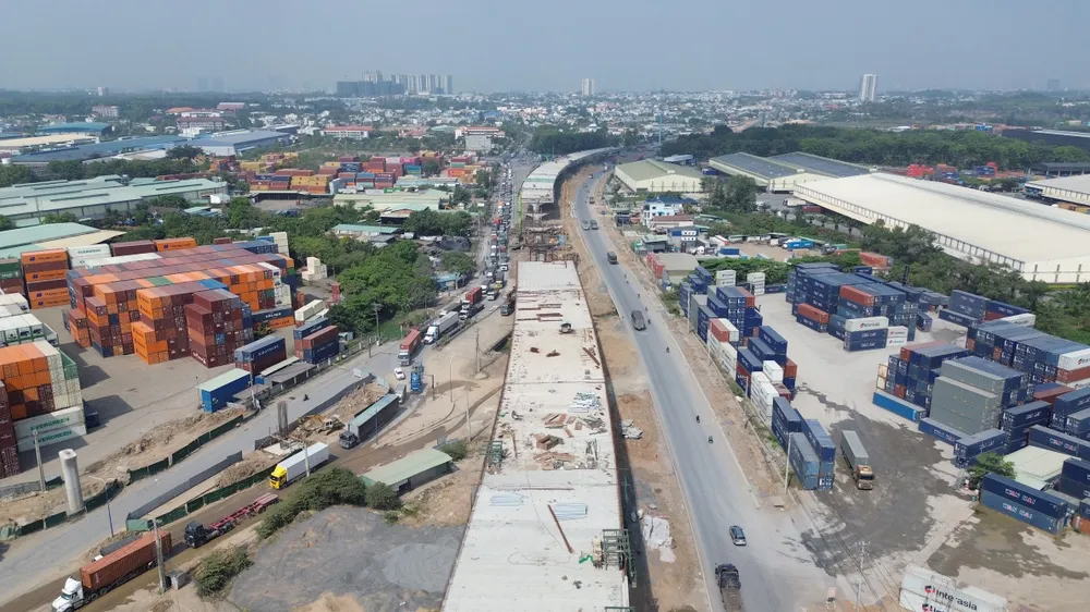 Đẩy nhanh tiến độ các dự án giao thông kết nối sân bay Long Thành, cầu Phú Mỹ 2