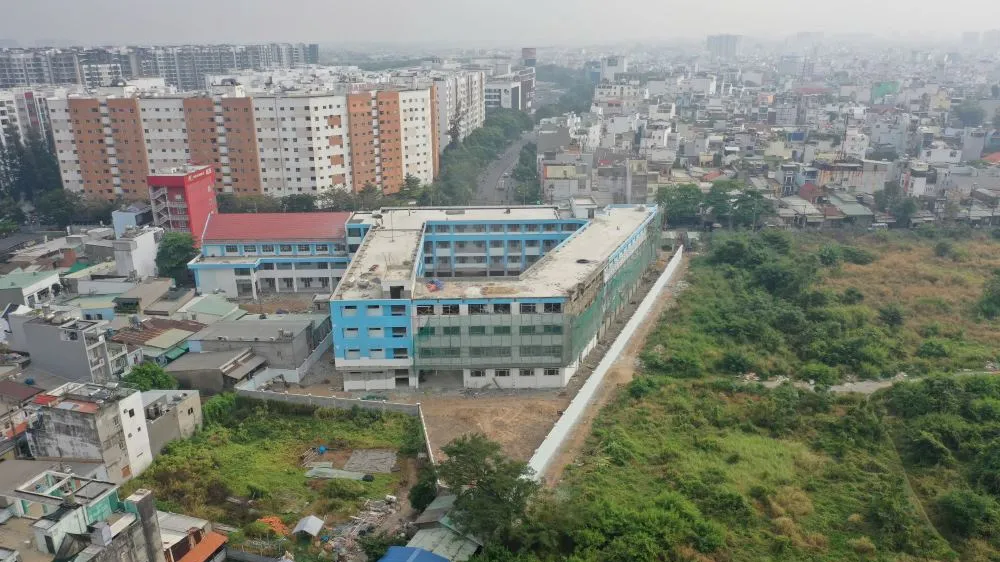TPHCM: Đề xuất kế hoạch di dời, sắp xếp cơ sở giáo dục và y tế ra khỏi nội thành
