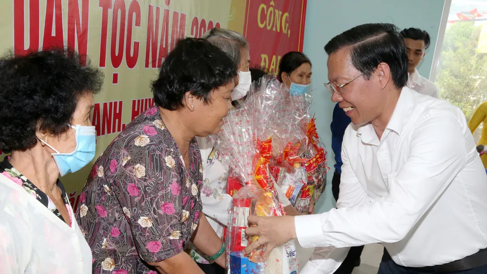 Cần có cách tiếp cận phù hợp để hỗ trợ các gia đình khó khăn vươn lên thoát nghèo