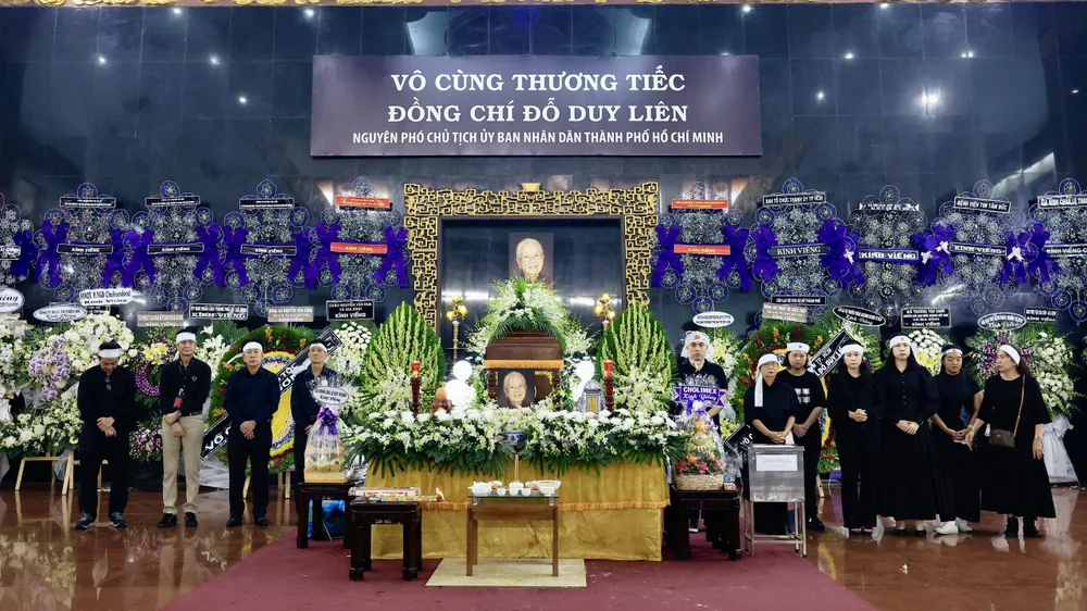 Tiễn đưa đồng chí Đỗ Duy Liên về nơi an nghỉ cuối cùng
