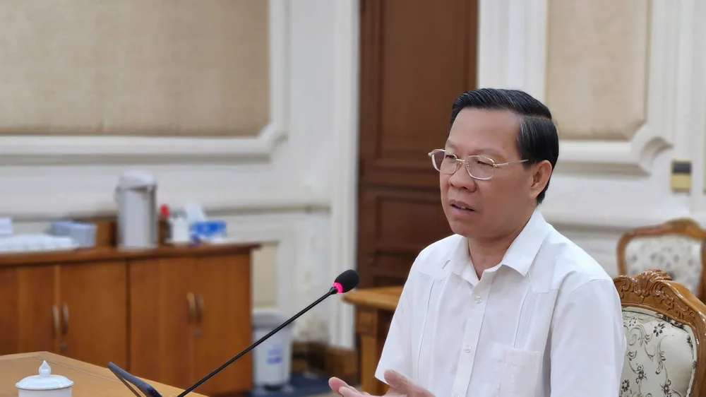 Nhấn mạnh tính nhân văn trong tôn vinh "những tấm gương thầm lặng mà cao cả"