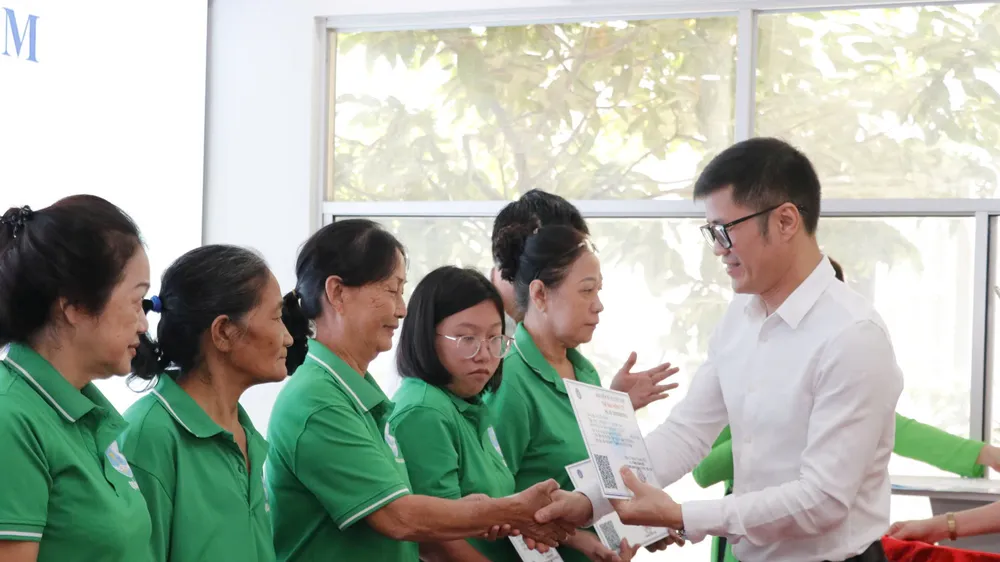 BHXH TPHCM hướng dẫn gia hạn thẻ BHYT năm 2026