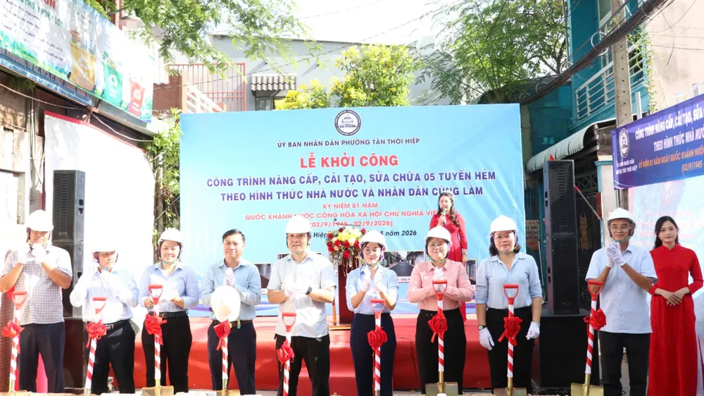 Người dân phường Tân Thới Hiệp đóng góp kinh phí 3,9 tỷ đồng để nâng cấp 5 tuyến hẻm