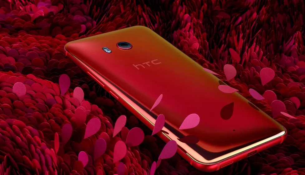HTC U11 Sắc Đỏ Thời Thượng có giá bán gần 17 triệu đồng