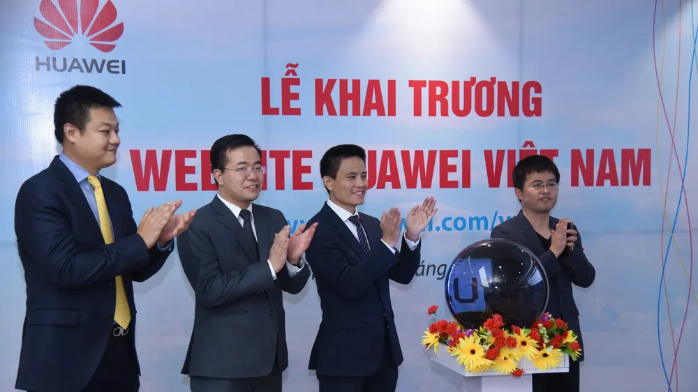 Huawei Việt Nam khai trương website 