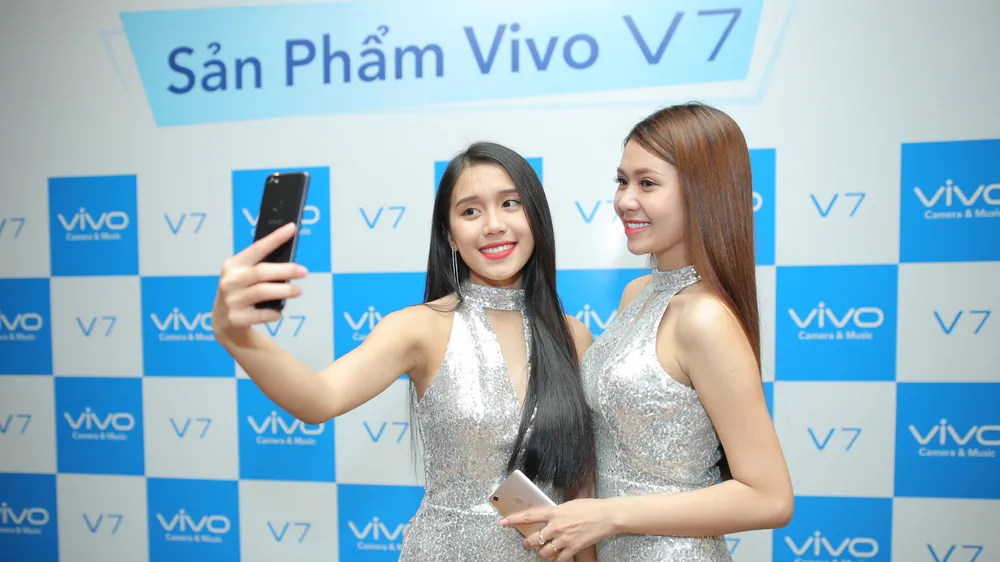 Vivo V7 tập trng vào khả năng chụp selfie 