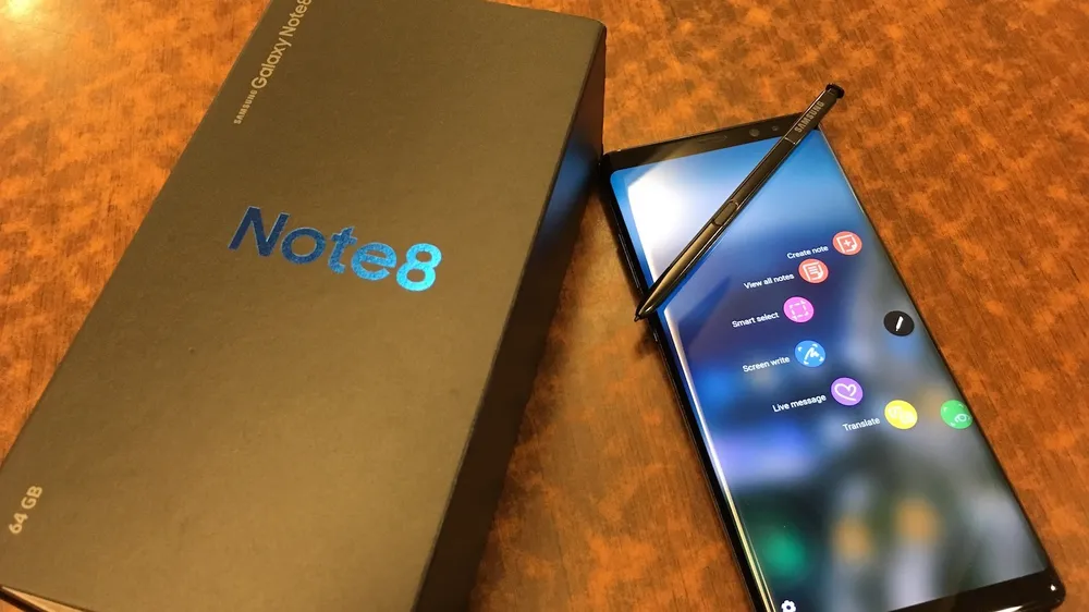 Samsung Galaxy Note 8 cũ chỉ đang cán mức 14 triệu đồng