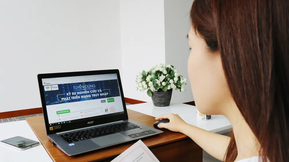 Hệ thống phỏng vấn trực tuyến SIS giúp tiết kiệm thời gian và chi phí