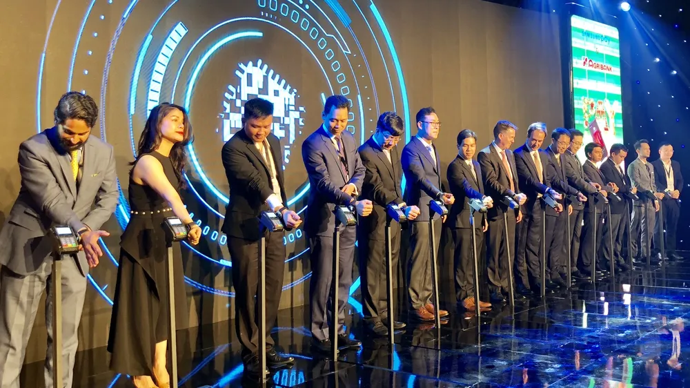 Thêm liên kết ngân hàng, Samsung Pay thêm tiện dụng