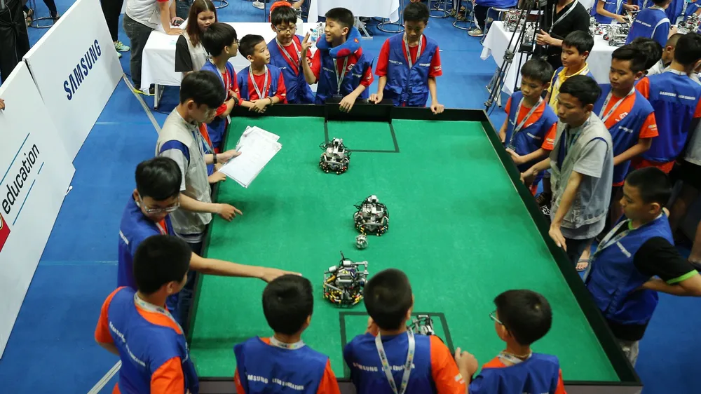 Robot Robotacon là sân chơi trí tuệ và ngày càng quy mô dành cho các em học sinh