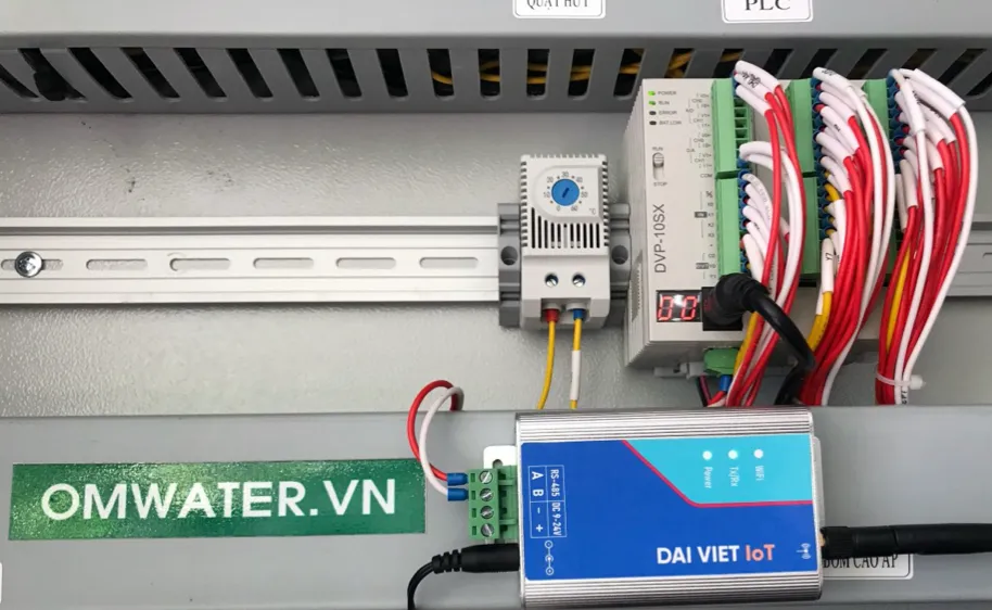 Thiết bị IOT- Đại Việt gắn trong hệ thống xử lý nước