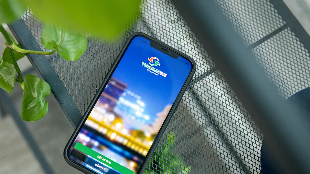 Dễ dàng cài app Vinasun trên di động 