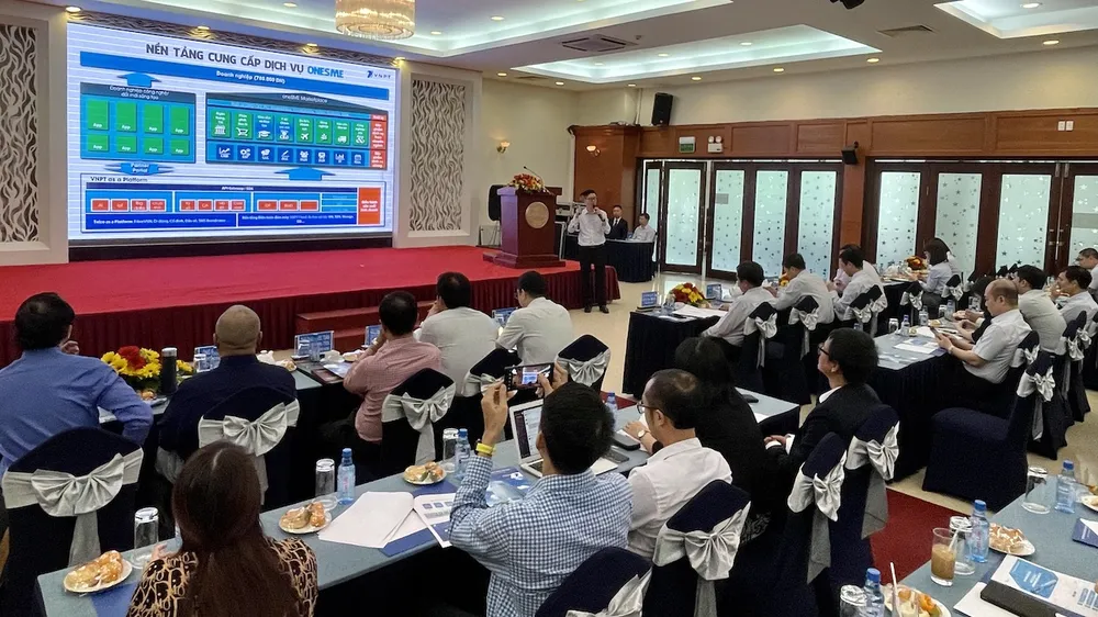 VNPT giới thiệu nền tảng công nghệ của mình tại hội nghị