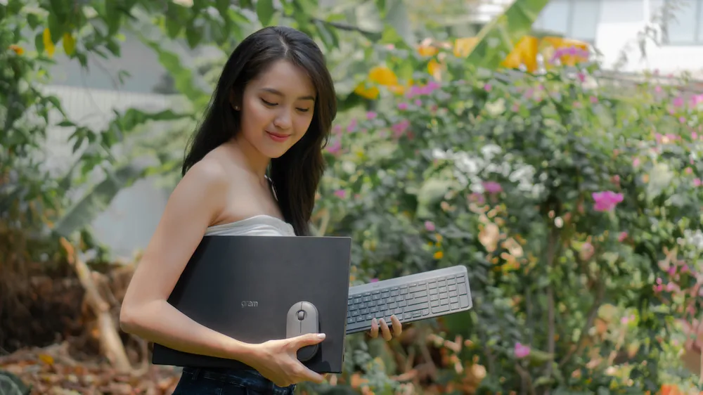 LG Gram cùng Logitech, sự kết hợp ấn tượng 