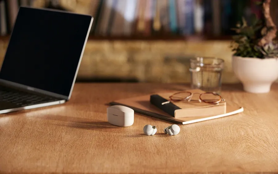 WF-1000XM4: Tai nghe đạt tiêu chuẩn Hi-ResAudio Wireless, tích hợp bộ xử lý V1 