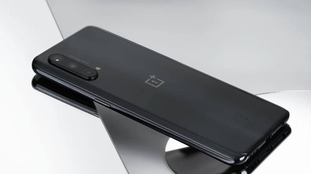Nord CE (Core Edition): Smartphone 5G, tân binh mới từ OnePlus 