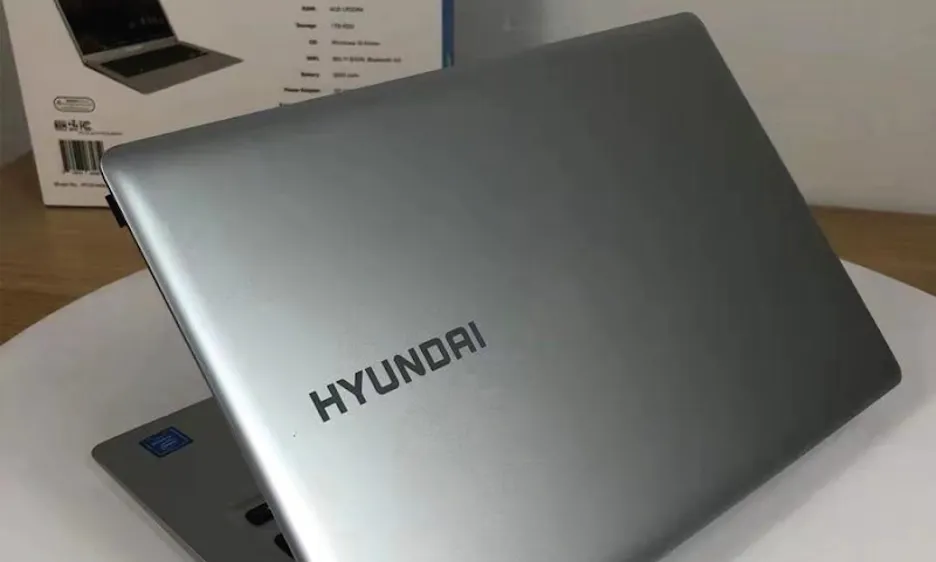 Laptop Hyundai Hybook Celeron 