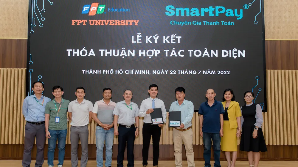 Lễ ký kết thỏa thuận hợp tác toàn diện diễn ra tại Đại học FPT