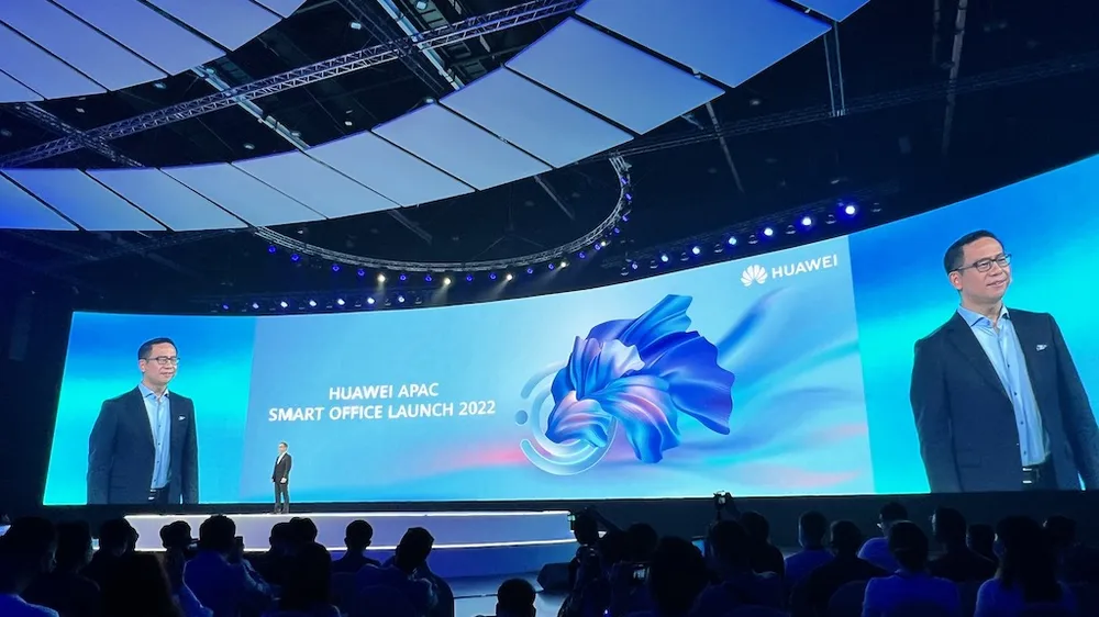 HUAWEI tổ chức Lễ ra mắt Thiết bị văn phòng thông minh