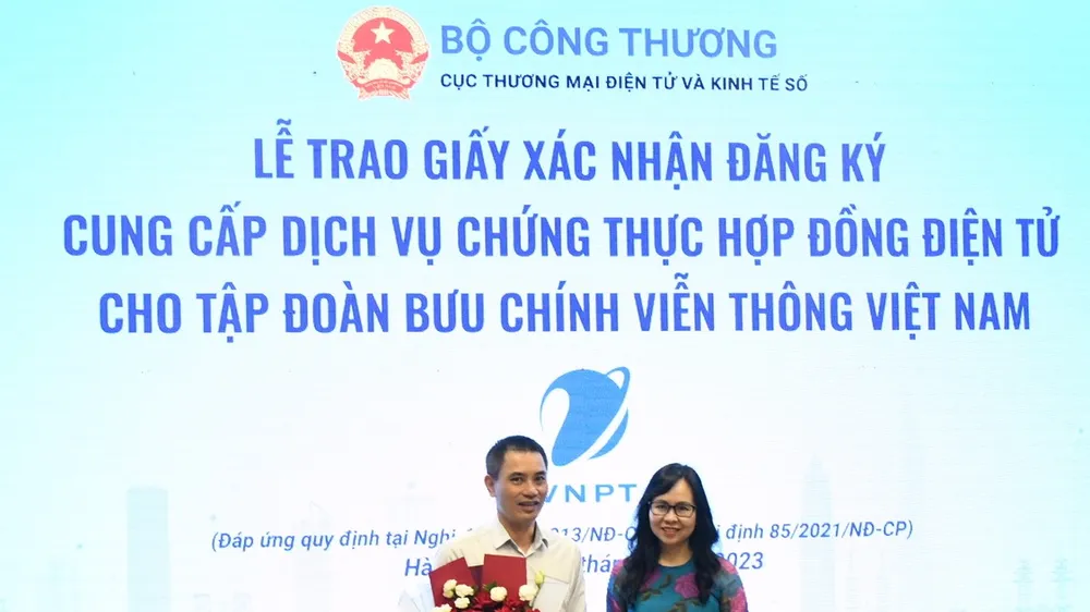 Tập đoàn VNPT nhận quyết định cung cấp dịch vụ chứng thực hợp đồng điện tử