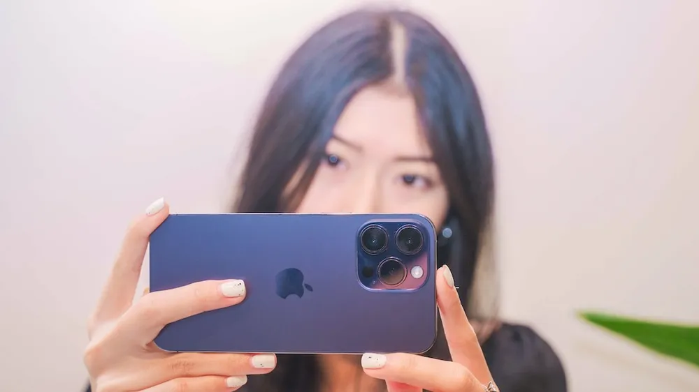Giá iPhone 14 Pro Max chỉ còn 25,79 triệu đồng