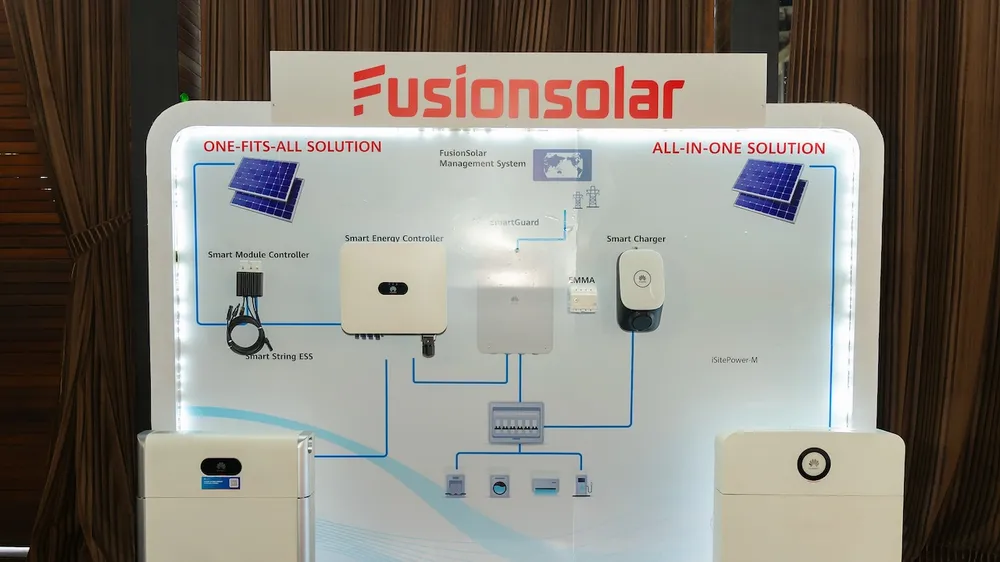 Giải pháp thế hệ mới nhất của Huawei FusionSolar chuyên về điện thông minh