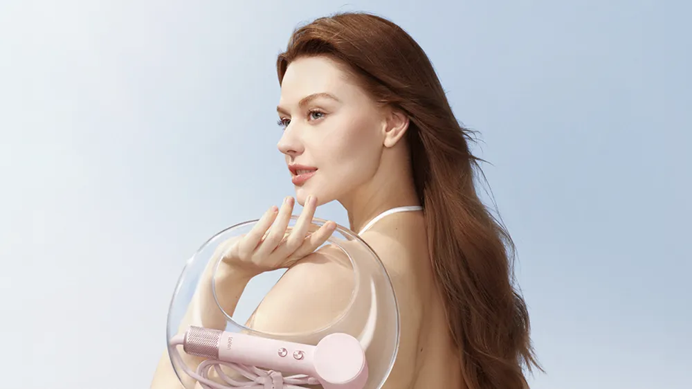 Máy sấy tóc Laifen Mini được bán với giá 2.490.000 đồng