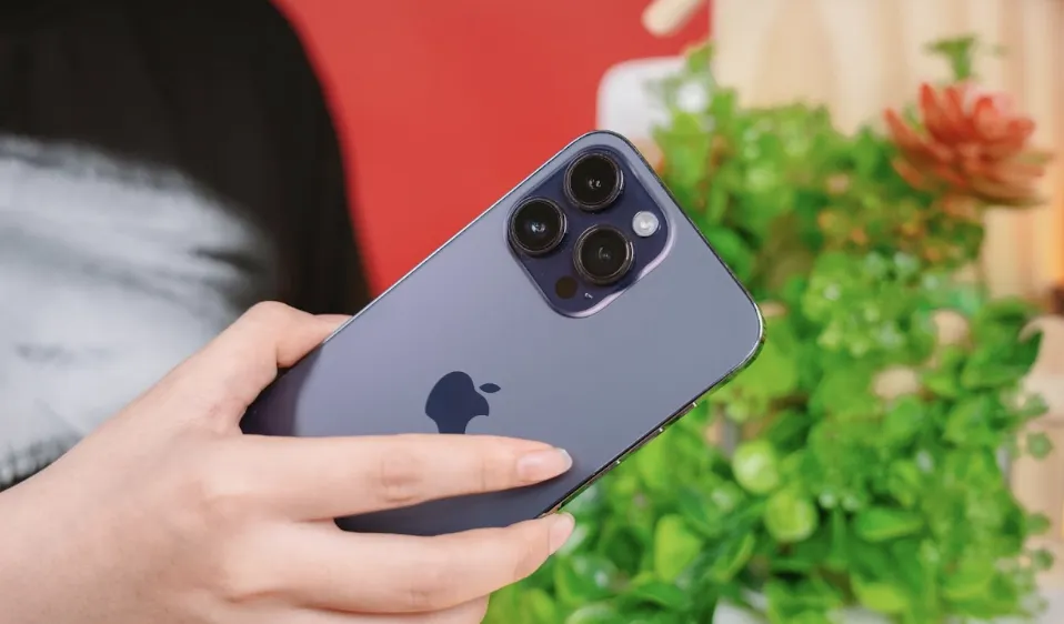 iPhone đã qua sử dụng đang có giá tốt tại Di Động Việt.