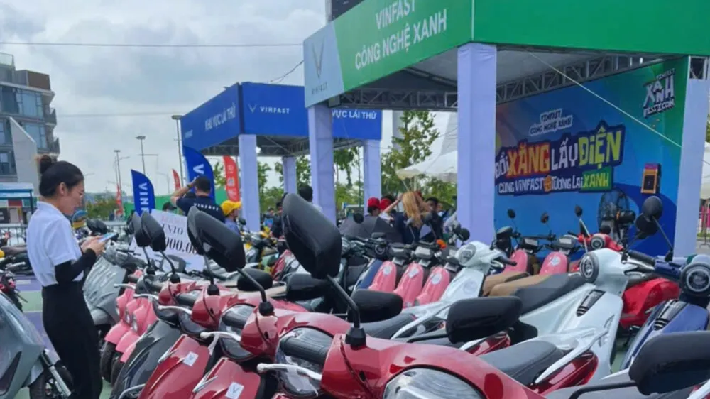 VinFast đặt mục tiêu lớn về doanh số xe máy điện vào năm 2025.