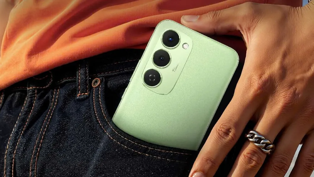 TECNO ra mắt SPARK 40 Pro+, bán tại CellphoneS