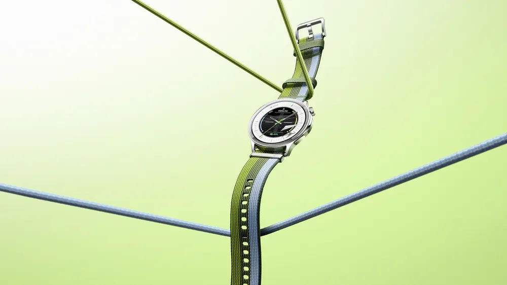 OPPO Watch S sở hữu thiết kế thép không gỉ siêu mỏng, màn hình AMOLED 3000 nits cùng bộ tính năng theo dõi sức khỏe và thể thao chuyên sâu