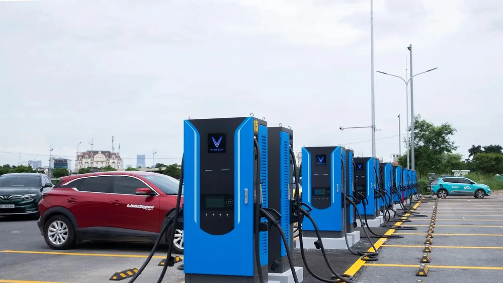 Hệ thống trạm sạc của V-Green