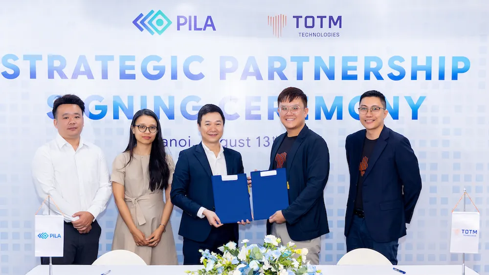 Đại diện PILA ký kết hợp tác chiến lược cùng TOTM Technologies (Singapore)