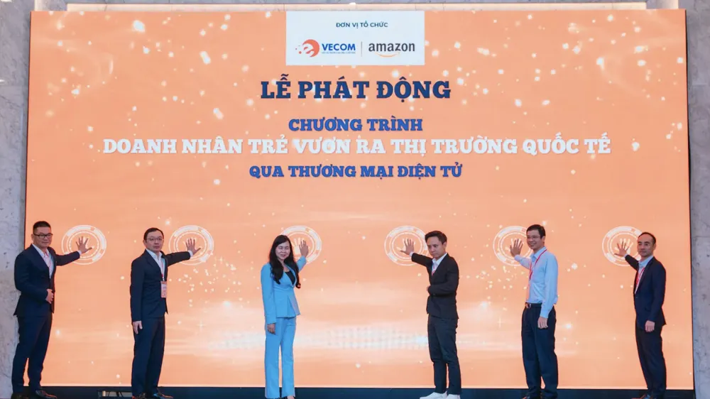 Amazon và VECOM khởi động chương trình "Doanh nhân trẻ vươn ra thị trường quốc tế qua thương mại điện tử".