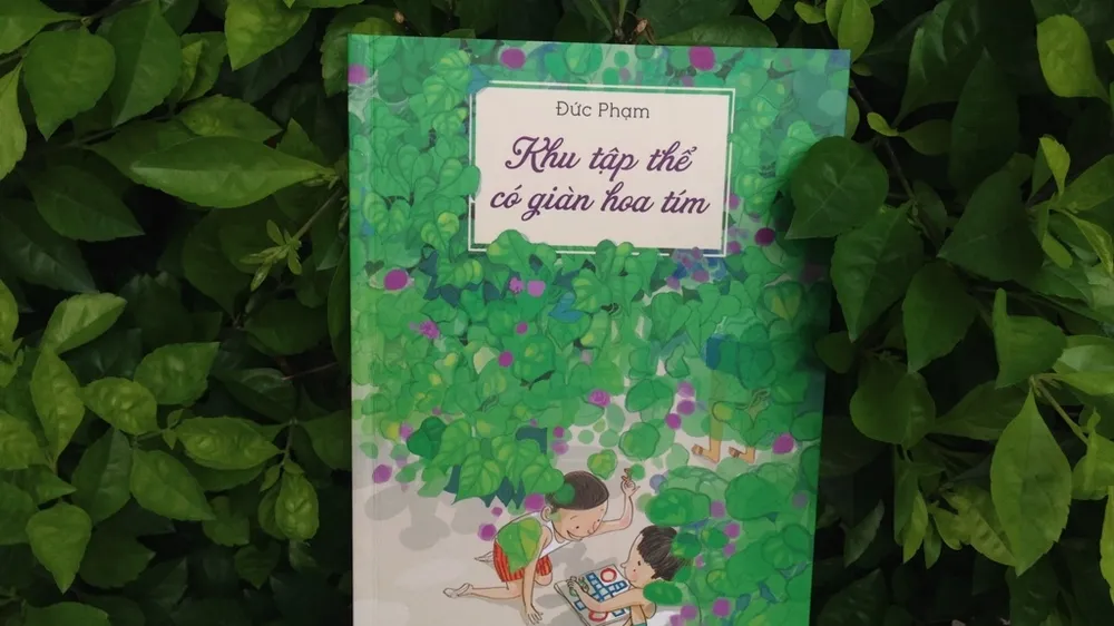 “Khu tập thể có giàn hoa tím”- Ký ức tuổi thơ sống động qua từng trang sách