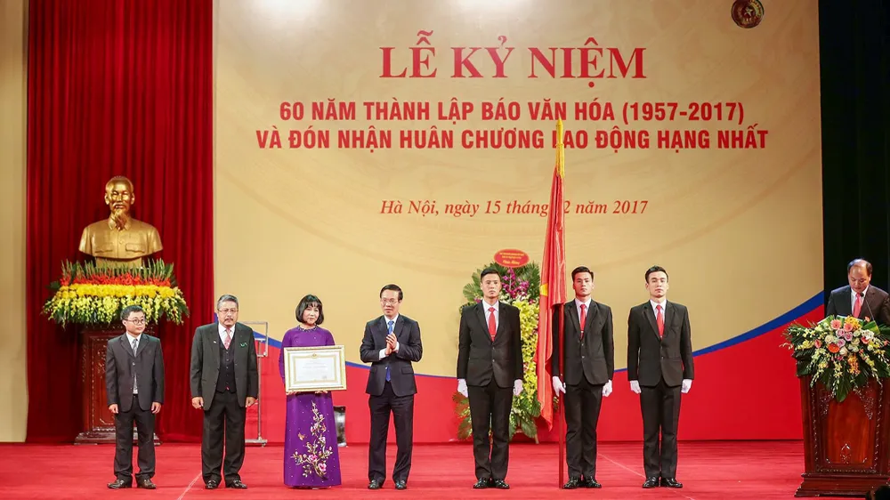 Báo Văn hóa được trao tặng Huân chương Lao động hạng Nhất