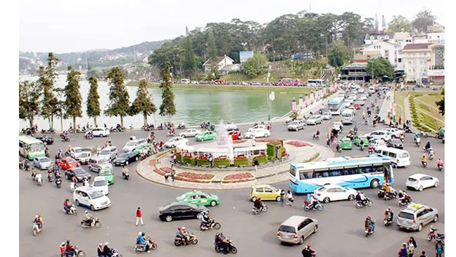 Kiểm soát chặt tình trạng găm phòng, tăng giá trong dịp Tết