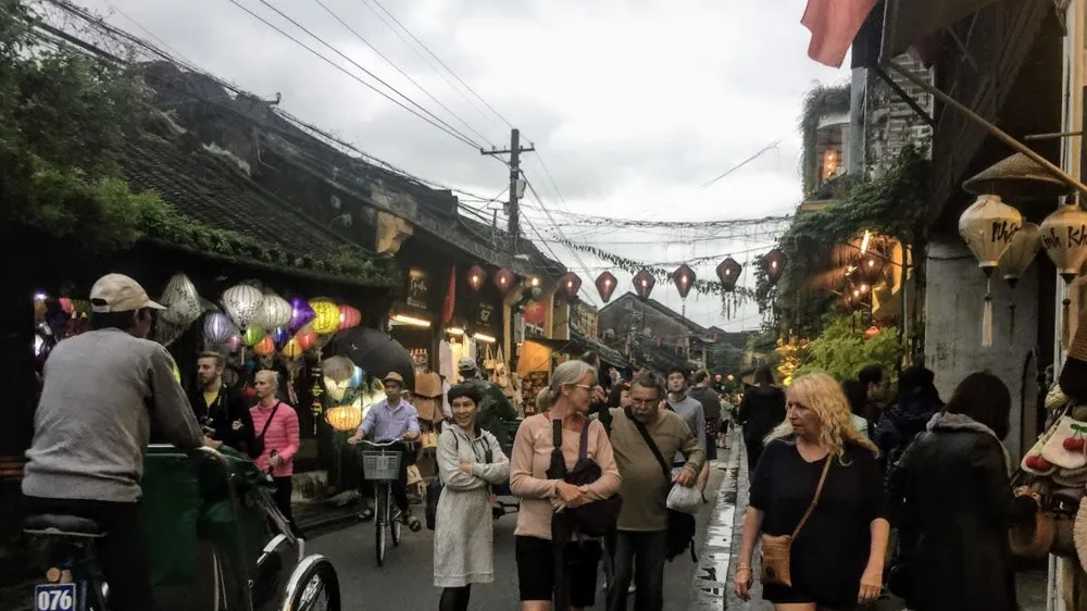 5 tháng đầu năm 2019, khách quốc tế đến Việt Nam giảm nhẹ 