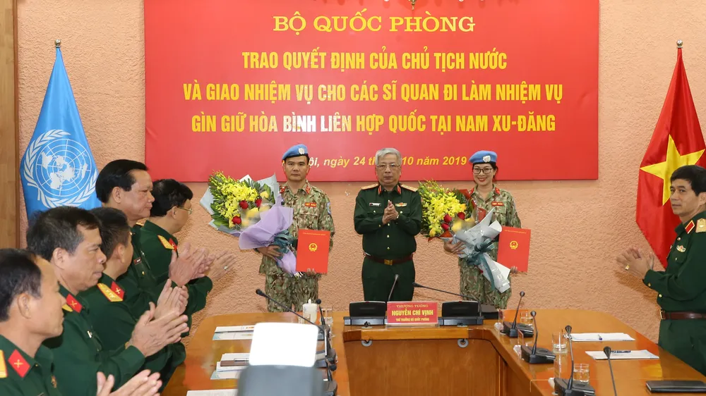  Cử 2 sĩ quan tham gia Lực lượng Gìn giữ hòa bình Liên hiệp quốc