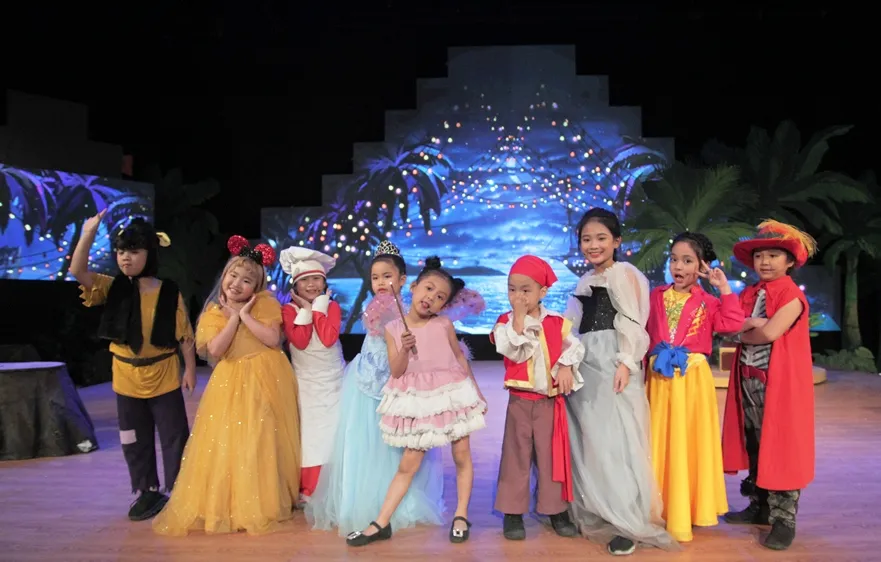 Các diễn viên nhí tham gia chương trình